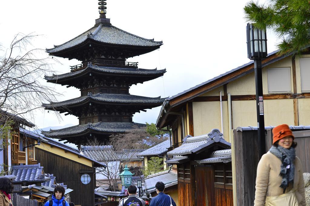 Holzbau Higashiyama Hotel Kiotó Kültér fotó
